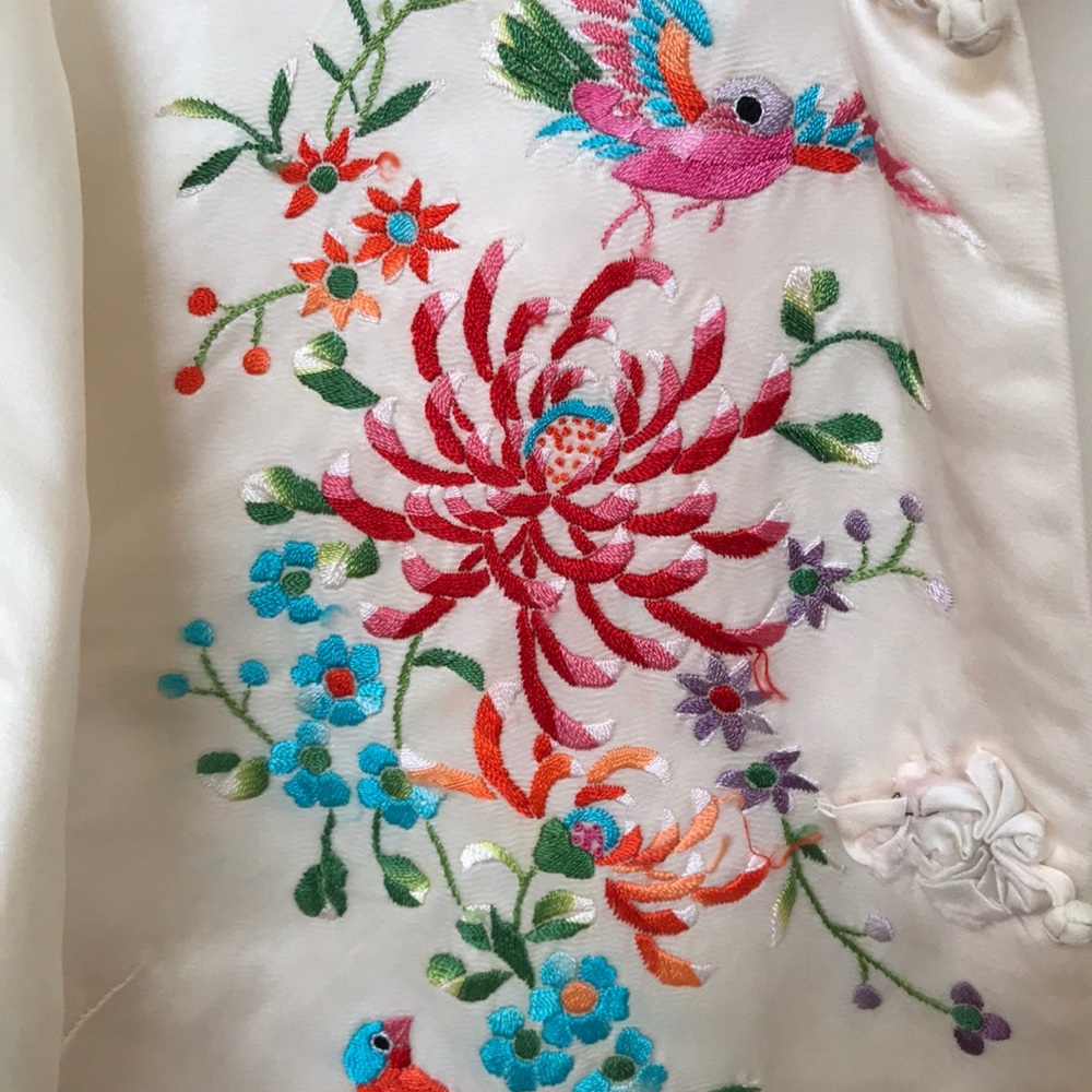 Vintage 100% silk Chinese dressing robe jacket